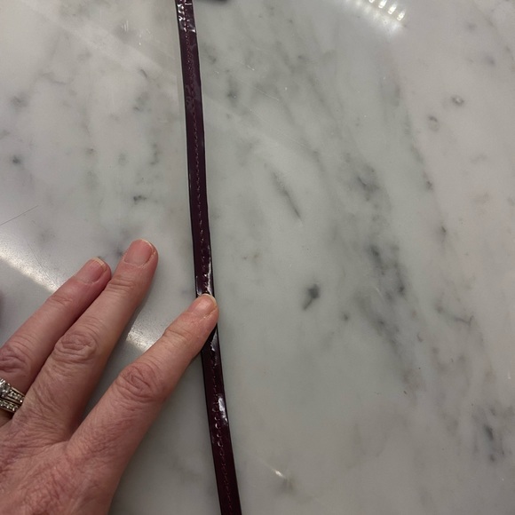 COACH PARK SIGNATURE MEDIUM WRISTLET WITH POCKET- BROWN WITH BURGUNDY TRIM - Picture 12 of 13